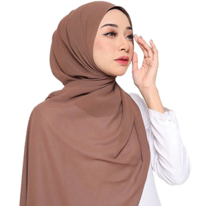 mocha colour hijab on model